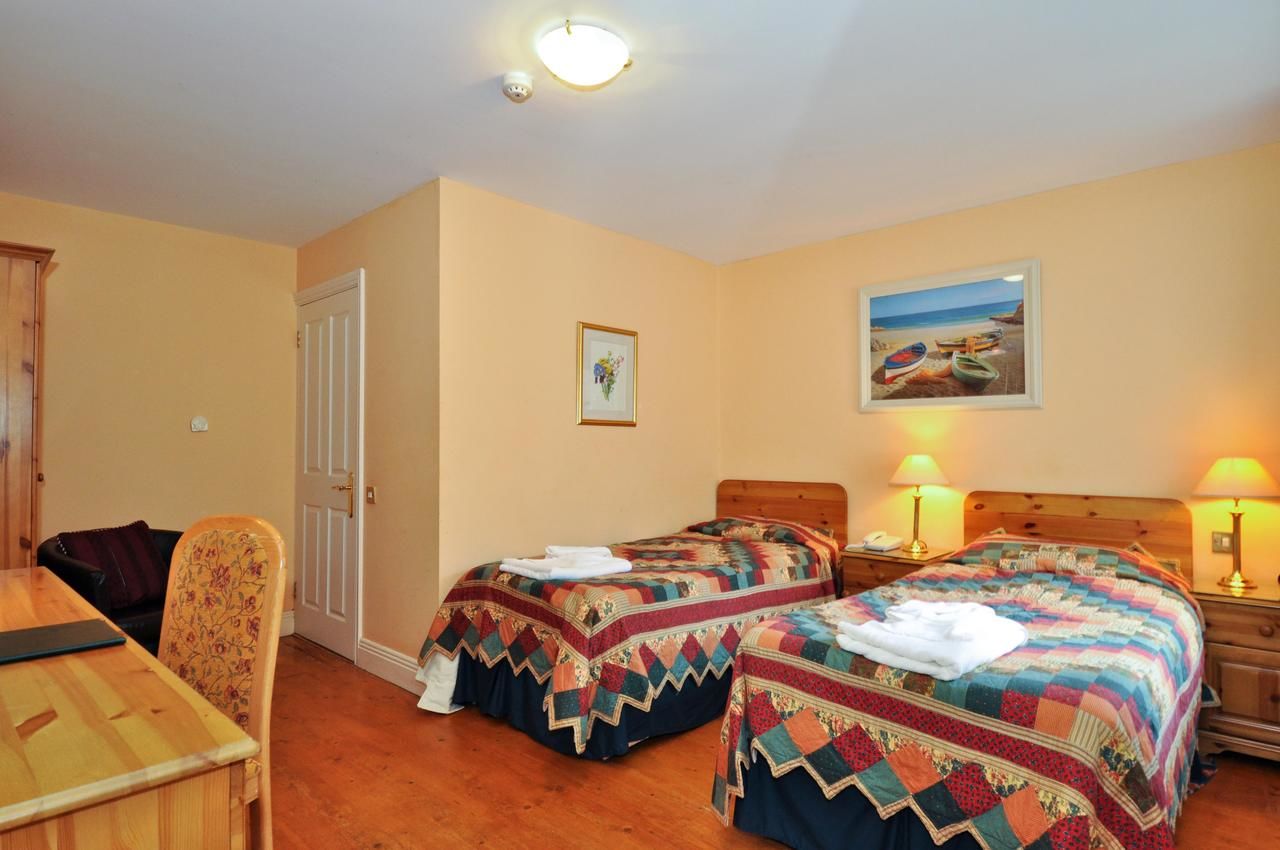 Отели типа «постель и завтрак» Boffin Lodge Guest House Уэстпорт-41